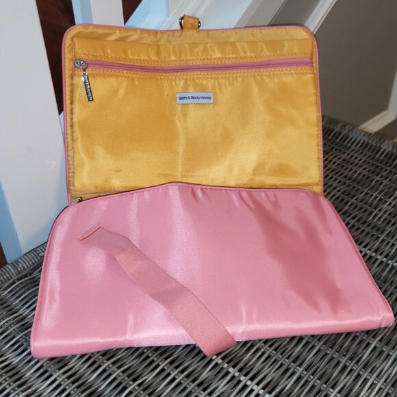 Bath & Body Works Hanging Foldable Organizer for Jewelry Makeup or Travel - Picture 7 of 9